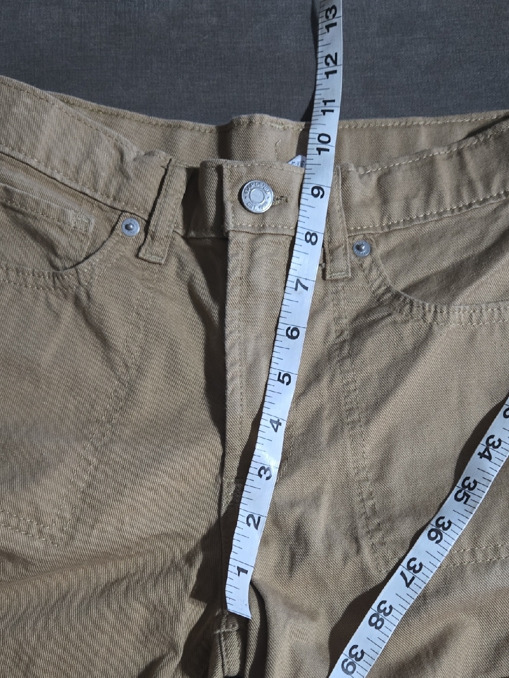 GAP Wide-Leg Cargo Pants in Khaki Brown - Picture 9 of 12